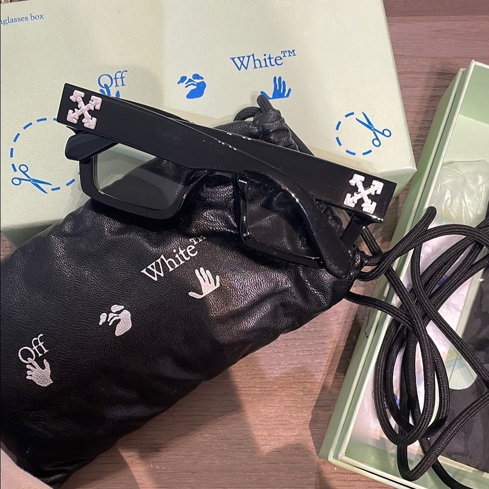 Off-White Black Sunglasses